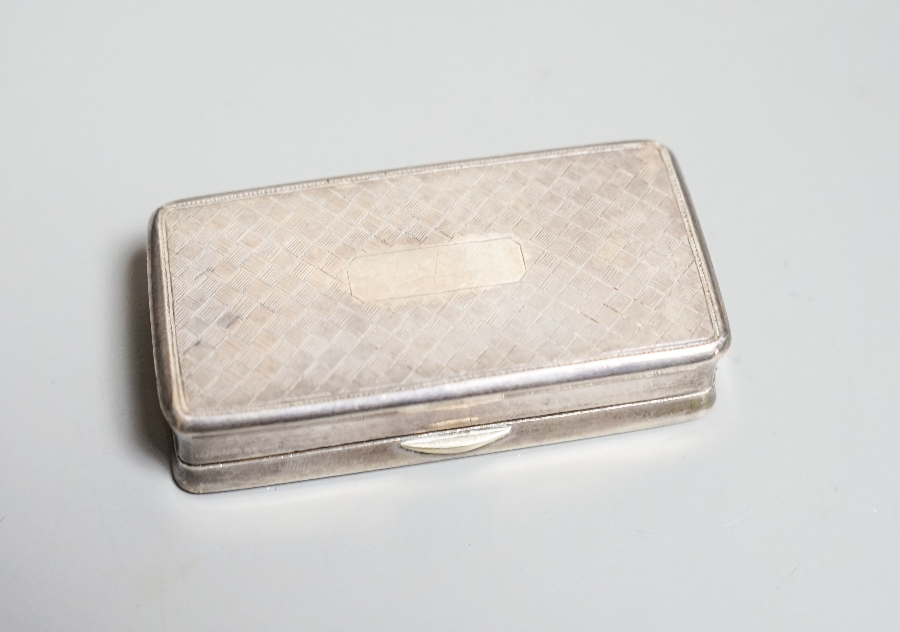 A late 19th/early 20th century Chinese silver rectangular snuff box by Wang Hing